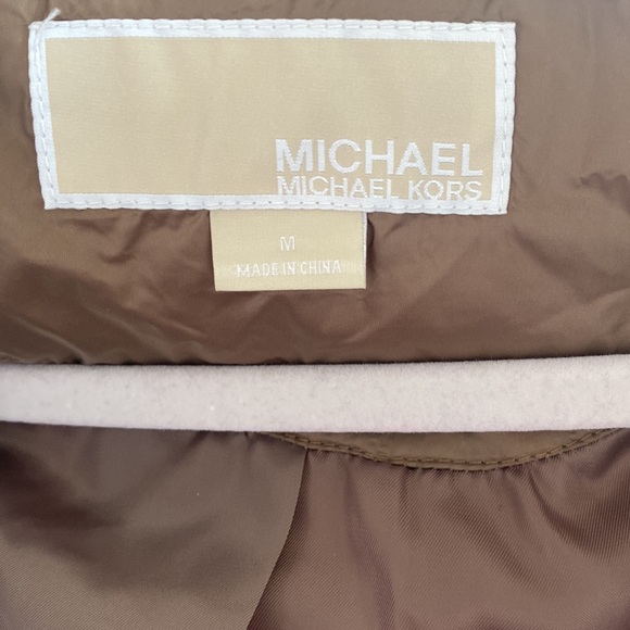 Michael Kors Puffer Jacket (M) - Picture 10 of 10